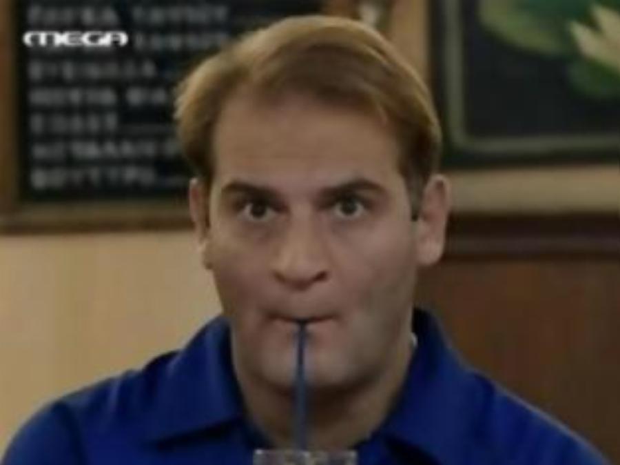 Καλύτεροι και από τους πρωταγωνιστές: Αξέχαστοι δεύτεροι ρόλοι που άφησαν εποχή στην τηλεόραση