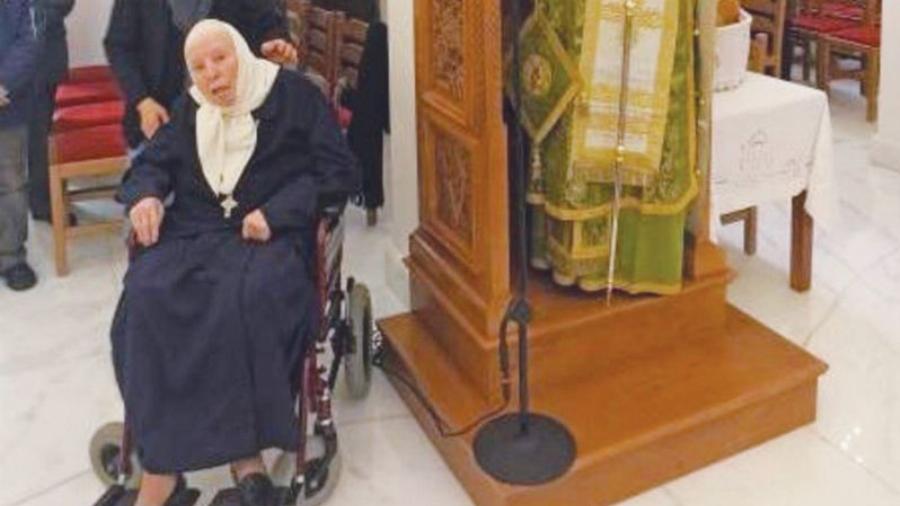 Πέθανε και αναστήθηκε μπροστά σε όλους: Οι ιστορία των 3 ρεπόρτερ που αποκάλυψαν την κομπίνα της Αγίας του Αιγάλεω