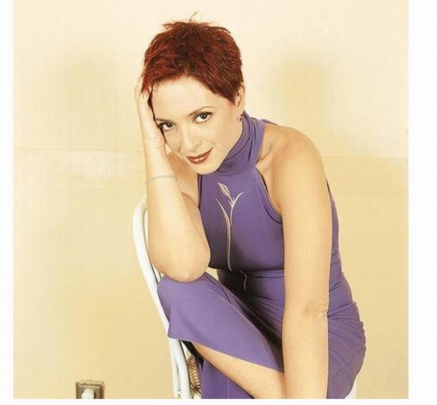 Το τόλμησαν και είναι υπέροχες: 11 διάσημες Ελληνίδες που έκαναν αγορίστικο κούρεμα