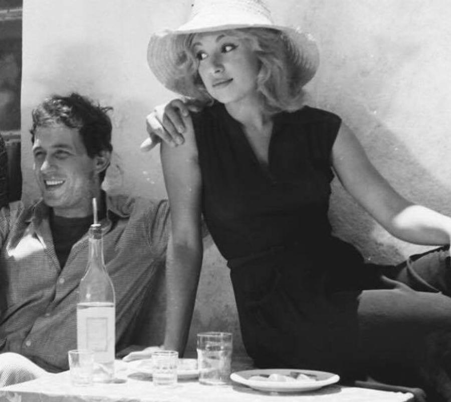 Αλίκη Βουγιουκλάκη: Σπάνιες φωτογραφίες της από τα παρασκήνια