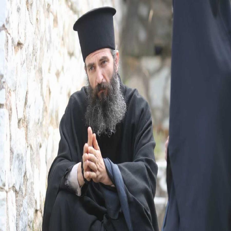 Άρης Σερβετάλης: «Ο Θεός είναι το απόλυτο μυστήριο και ο άνθρωπος έχει ανάγκη την επαφή μαζί του»