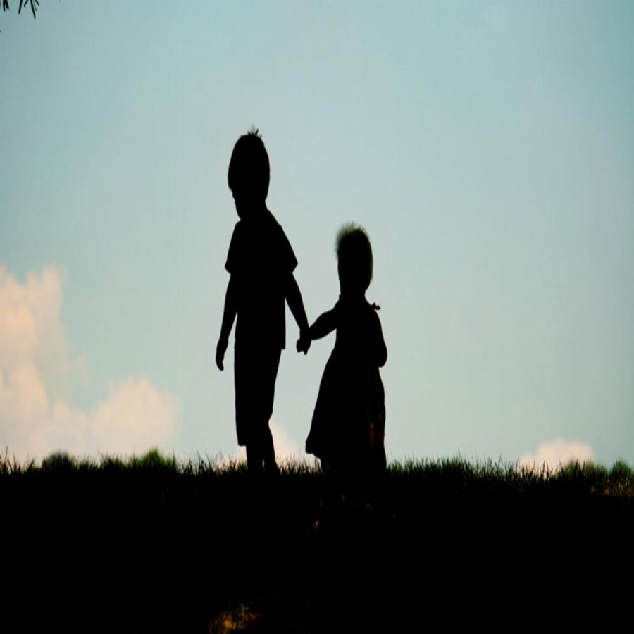 11 λόγοι που ο αδερφός σου είναι ο σημαντικότερος άντρας στη ζωή σου