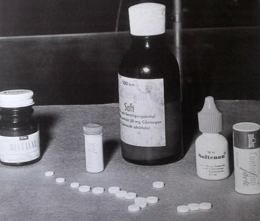 Τα παραμορφωμένα παιδιά της Θαλιδομίδης. Το φαρμακευτικό σκάνδαλο της γερμανικής εταιρείας που κατασκεύασε αντιεμετικό για τις έγκυες και ζήτησε συγγνώμη μετά από 50 χρόνια