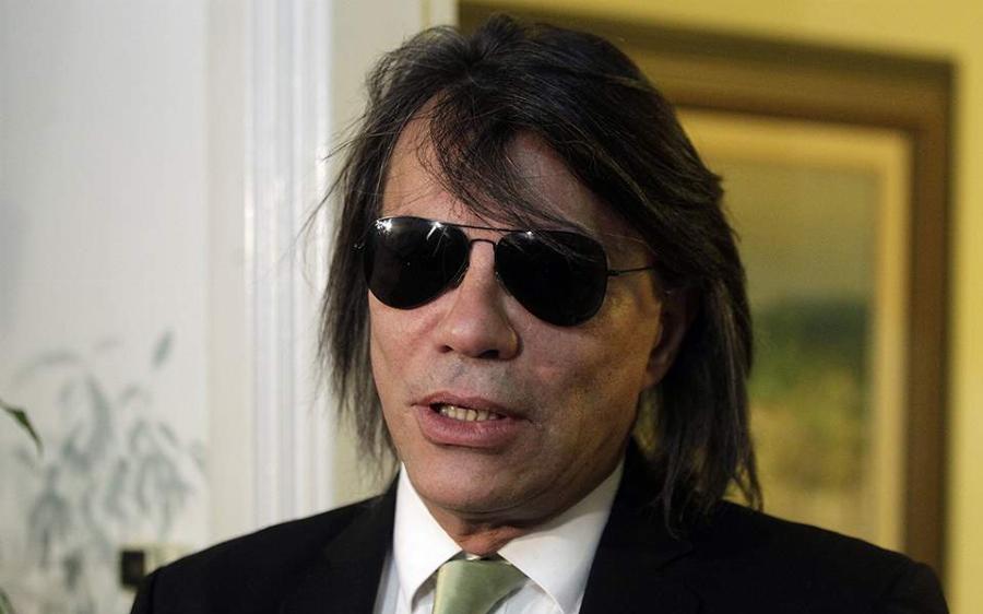 Γλίτωσαν στο παρά πέντε: 13 διάσημοι που έφτασαν μια ανάσα πριν το θάνατο