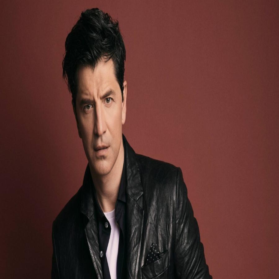 Πέρασαν δύσκολα αλλά τα κατάφεραν: 10 διάσημοι με πολύ φτωχικά παιδικά χρόνια