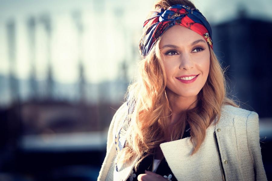 Πέρασαν δύσκολα αλλά τα κατάφεραν: 10 διάσημοι με πολύ φτωχικά παιδικά χρόνια