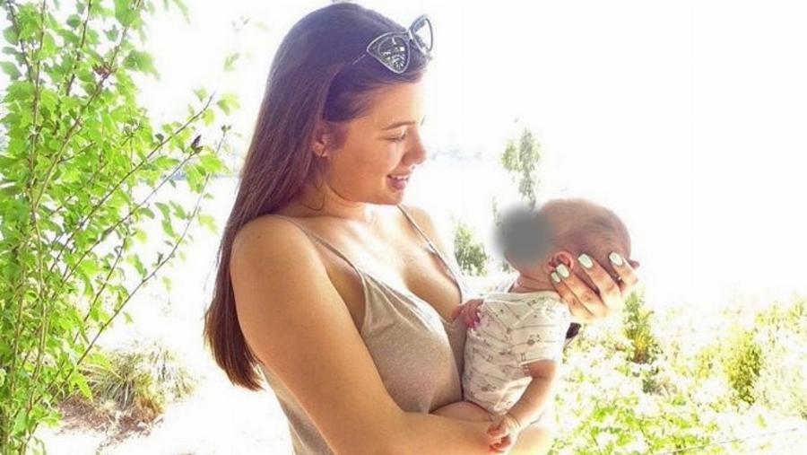 Που ήταν όλοι αυτοί όταν ο Flying Babis φερόταν στην Καρολάιν σαν κτήμα του και έβριζε και απειλούσε δημόσια στο νησί;