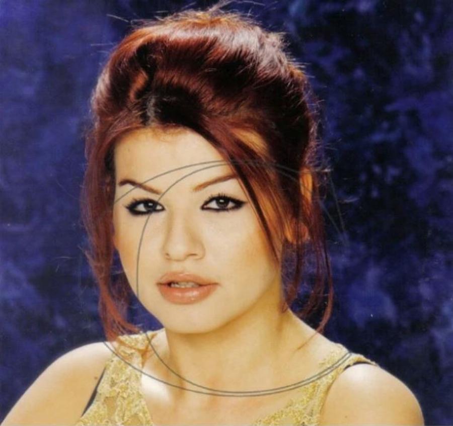 Τα χρόνια πέρασαν γρήγορα: 23 διάσημοι, αγαπημένοι Έλληνες της δεκαετίας του 90 τότε και σήμερα