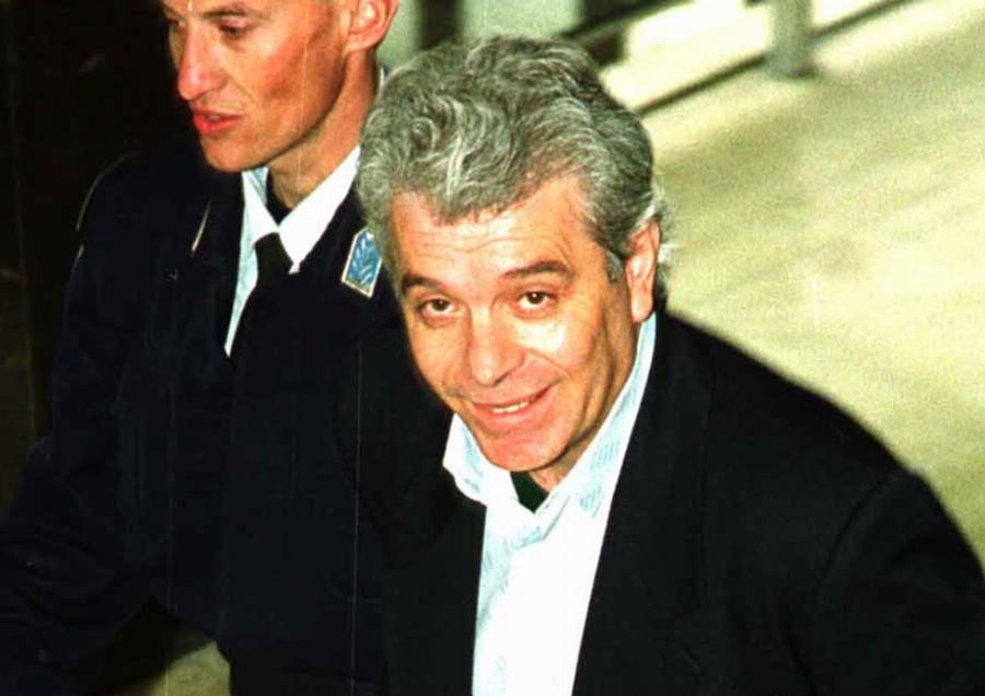 «Και σε 200 χρόνια δεν θα τη Βρουν»: Ο δολοφόνος γυναικών που είχε σκοπό της ζωής του να σκοτώσει τη Νικολούλη