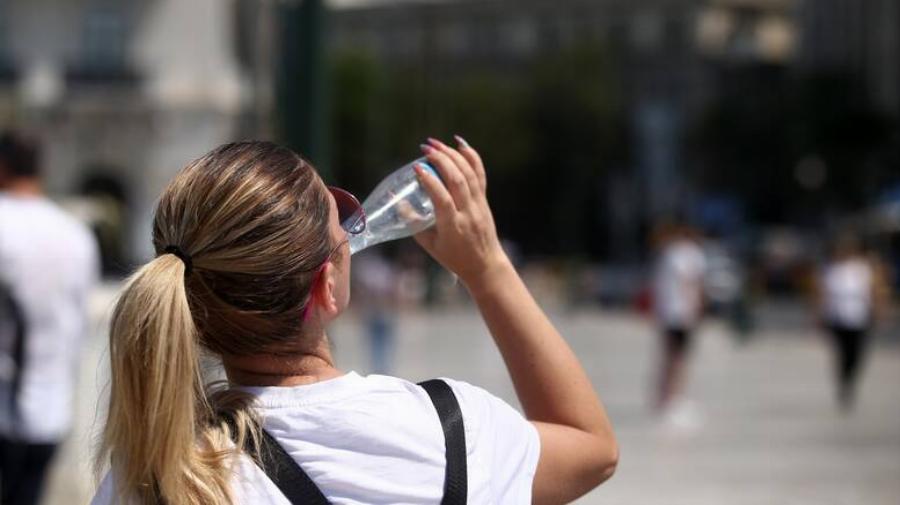 Προειδοποίηση Καλλιάνου: Έρχεται νέο κύμα καύσωνα με 40αρια – Πόσο θα διαρκέσει