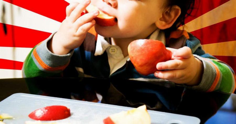 Η αληθινή ιστορία της Κικής – Το μωράκι μου πνίγηκε ενώ έτρωγε μήλο. Έκανα ό,τι μπορούσα για να το σώσω