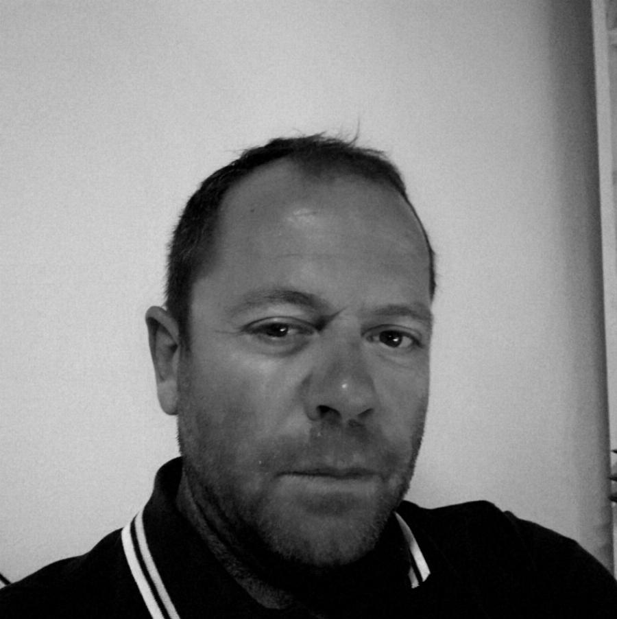 Βαρύ πένθος για το Στέλιο Ρόκκο: Έφυγε από τη ζωή ο αδερφός του