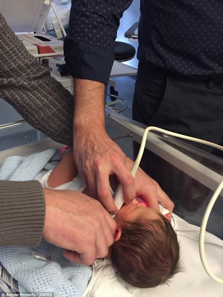 Βρέφος 7 Ημερών: Υποβλήθηκε σε εγχείρηση ανοιχτής καρδιάς και κέρδισε τη μάχη για τη ζωή παρά τις προβλέψεις των γιατρών