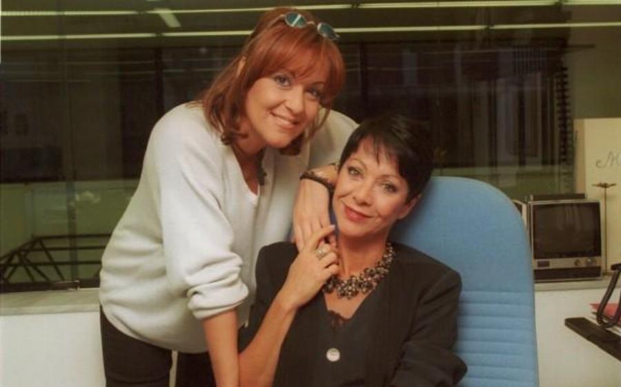 Σχέση Λατρείας: 12 σπάνιες φωτογραφίες διάσημων Ελληνίδων μαζί με τις αγαπημένες μαμάδες τους