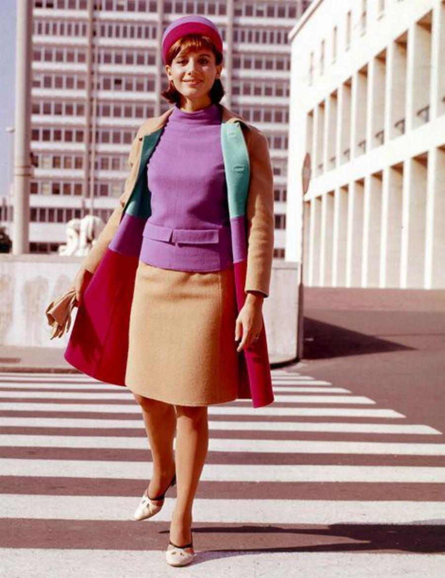 Φωτογραφίες που αποδεικνύουν πόσο όμορφα ήταν ντυμένες οι γιαγιάδες μας