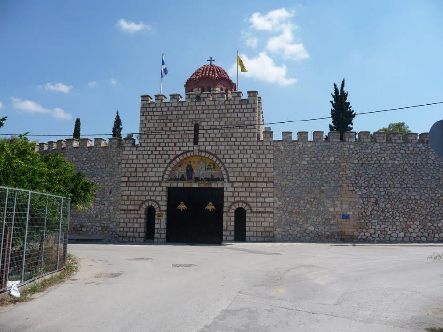 Αγία Ειρήνη Χρυσοβαλάντου: Το Μοναστήρι της Αγίας στη Λυκόβρυση. Μεγάλη η Χάρη σου