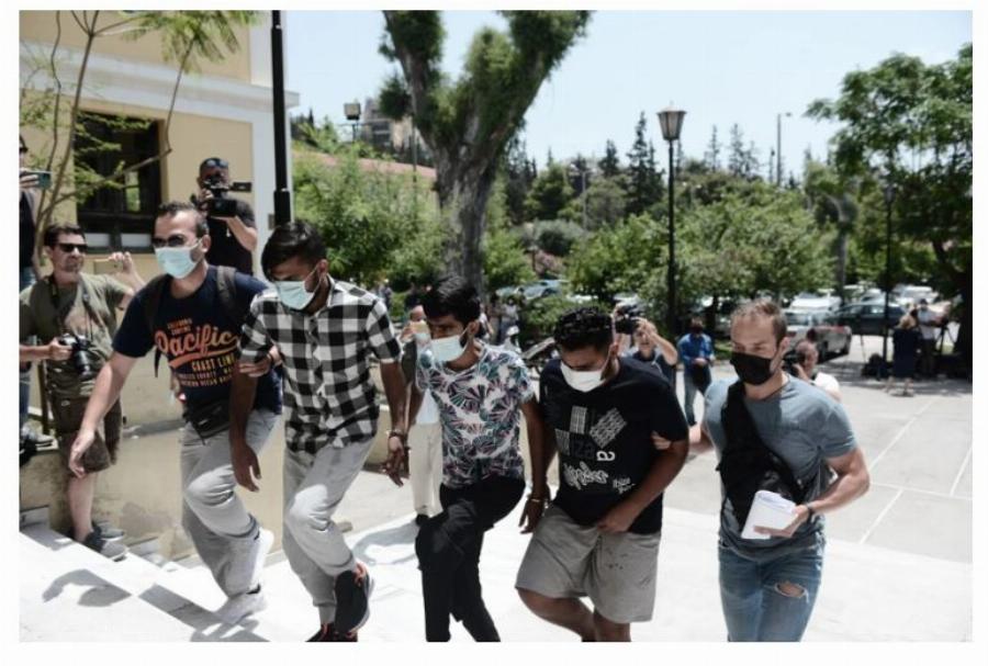 Άγιος Παντελεήμονας: Στον εισαγγελέα οι τρεις Πακιστανοί για το βιασμό της 25χρονης εγκύου