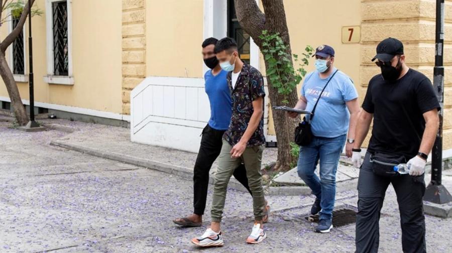 Συγκλονίζει η 26χρονη από την Αγία Μαρίνα: «Δεν πλησίασε ούτε ένας να με βοηθήσει»