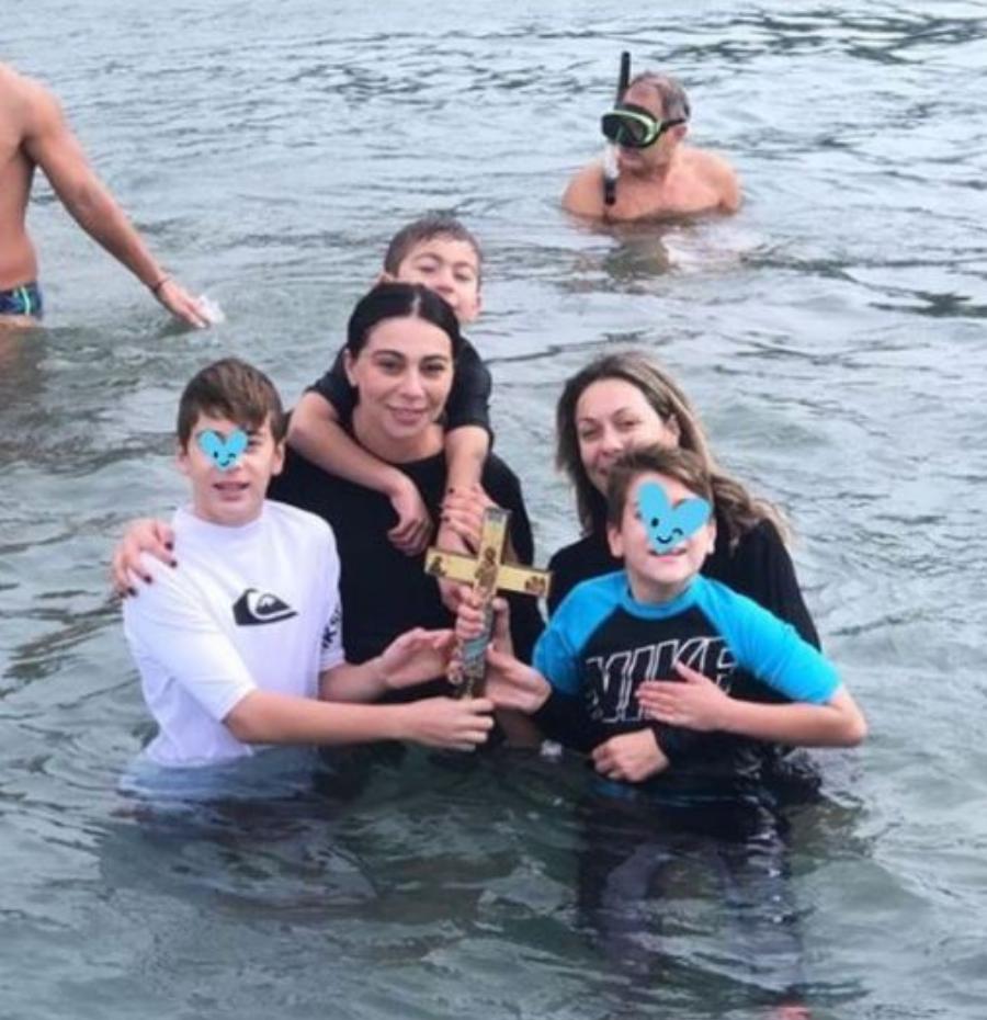 Σπανούλης: «Πιστεύουμε πολύ στον Θεό και μαζί με την σύζυγό μου θέλουμε να περάσουμε αυτή την πίστη και στα παιδιά»