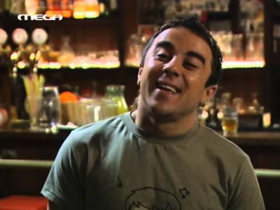 Καλύτεροι και από τους πρωταγωνιστές: Αξέχαστοι δεύτεροι ρόλοι που άφησαν εποχή στην τηλεόραση