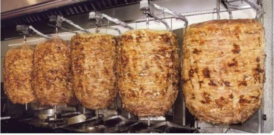 Το μεγαλύτερο πιτόγυρο της Ελλάδας βρίσκεται στην Κρήτη και κοστίζει ελάχιστα