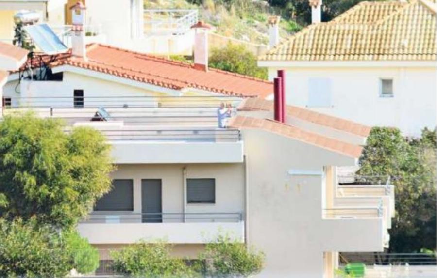 Σπίτια διάσημων Ελλήνων: Οι πιο εντυπωσιακές κατοικίες τους στην Ελλάδα