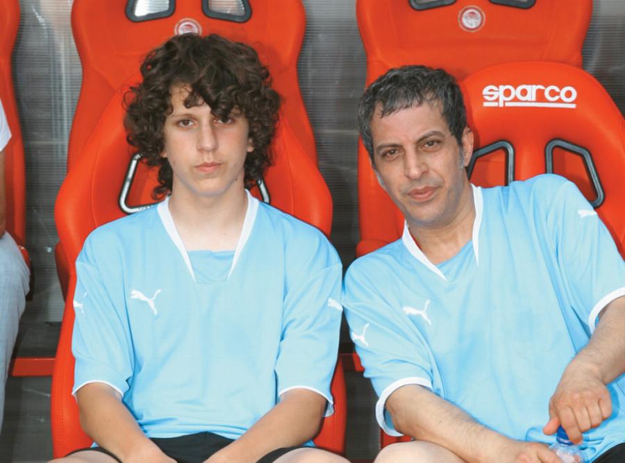 Θέμης Αδαμαντίδης: «Δεν πειράζω κανέναν. Το τι κάνω εγώ με τον τζόγο είναι δική μου υπόθεση»