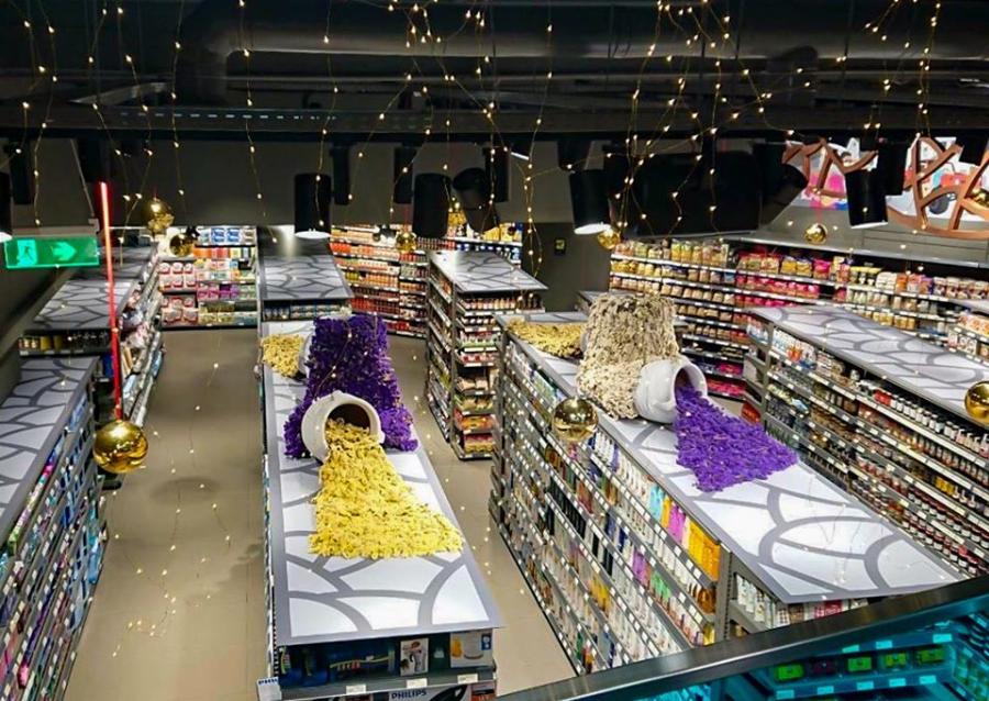 Βασιλιάς της Μυκόνου: Ο μπακάλης που ξεκίνησε με 10 δραχμές και έχτισε μια ολόκληρη αυτοκρατορία