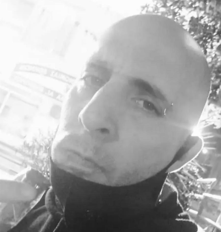 Δημήτρης Μπουγιούκος: Ο 39χρονος αστυνομικός που εξέδιδε και κρατούσε αιχμάλωτη την 19χρονη