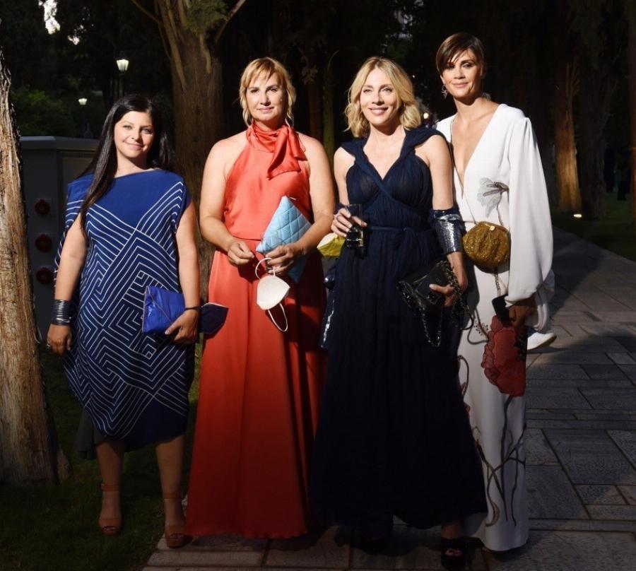 Εντυπωσιακές παρουσίες στο Προεδρικό Μέγαρο για την 47η επέτειο Αποκατάστασης της Δημοκρατίας