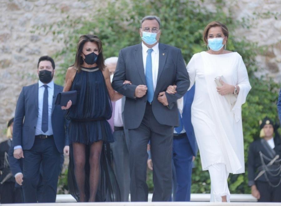 Εντυπωσιακές παρουσίες στο Προεδρικό Μέγαρο για την 47η επέτειο Αποκατάστασης της Δημοκρατίας