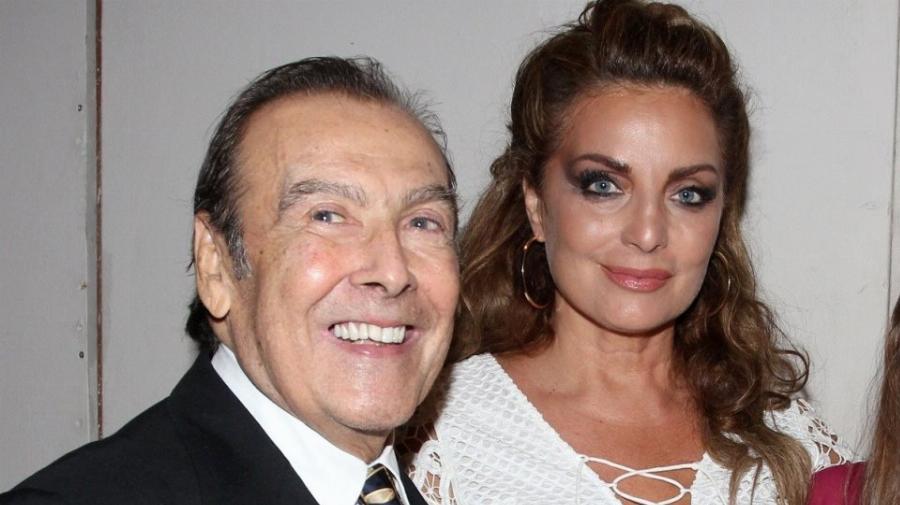 Σε κακή κατάσταση η Άντζελα Γκερέκου: Σταματά τα γυρίσματα για τη σειρά του Mega – Όλο το παρασκήνιο