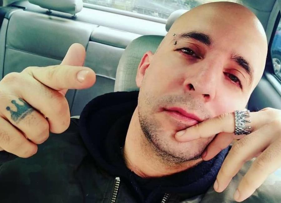 Δημήτρης Μπουγιούκος: Ο 39χρονος αστυνομικός που εξέδιδε και κρατούσε αιχμάλωτη την 19χρονη