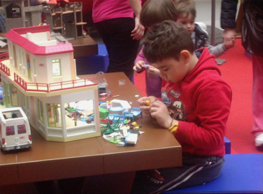 Το παιδί με αυτισμό που σπάει κάθε στερεότυπο και ξεπερνάει την ίδια τη ζωή με διακρίσεις, επαίνους και αριστεία