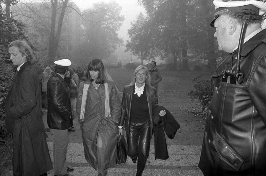 Αληθινή εκδίκηση: Η μητέρα που σκότωσε τον βιαστή και δολοφόνο της κόρης της, μέσα στο δικαστήριο