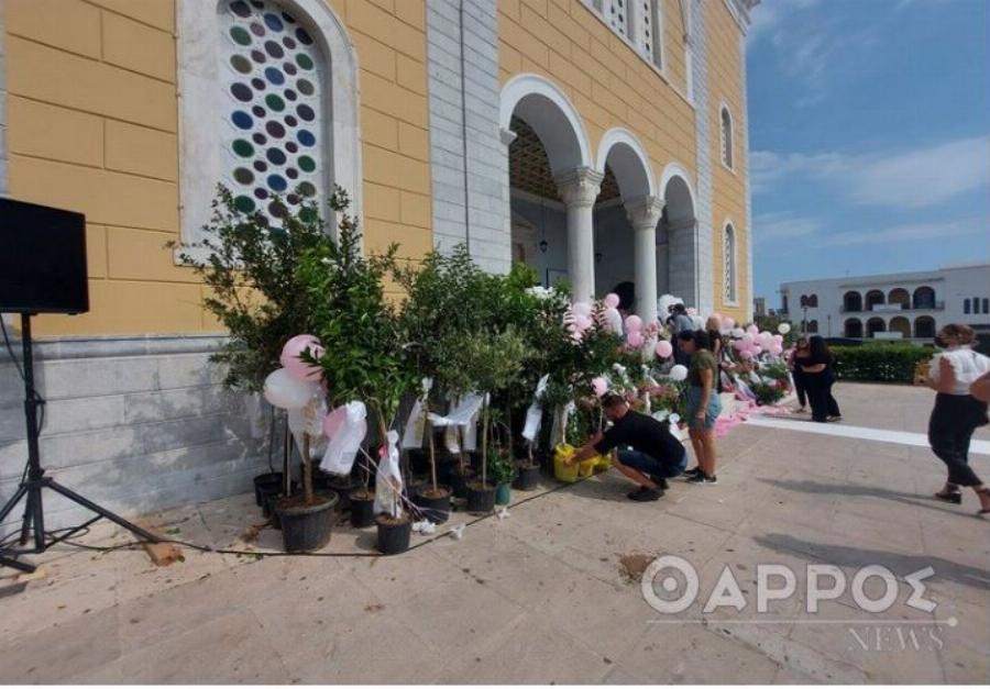 Σκηνές αρχαίας τραγωδίας στην Καλαμάτα: Ραγίσαν καρδιές στο τελευταίο αντίο στη μικρή Αναστασία