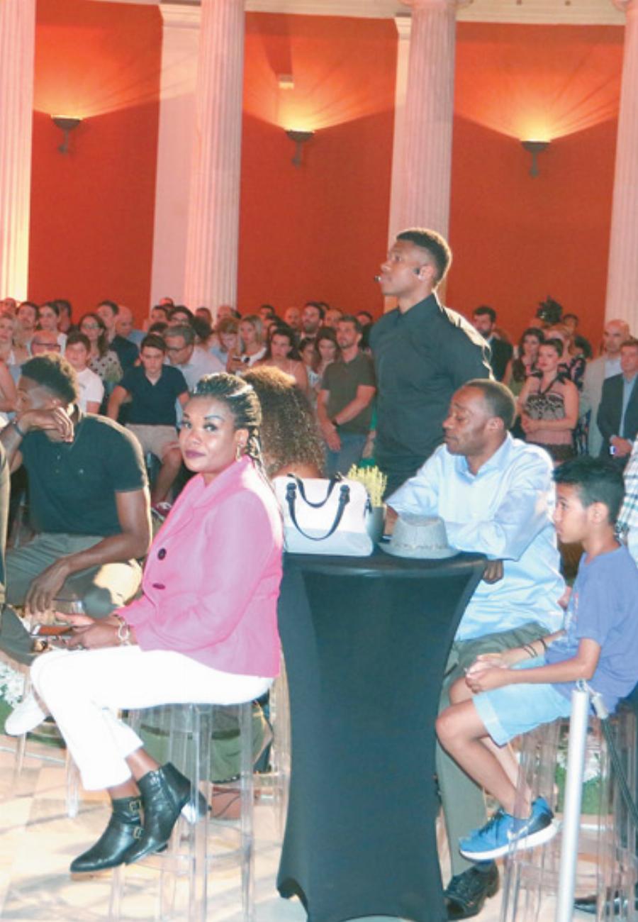 Μητέρα Αντετοκούνμπο: Από την απόλυτη φτώχεια μέχρι σήμερα τίποτα δεν αλλοίωσε τη ζωή της