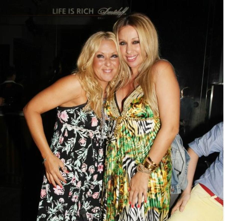 Πιο γλυκές από ποτέ: 15 διάσημες Ελληνίδες μανούλες κατά την εγκυμοσύνη τους