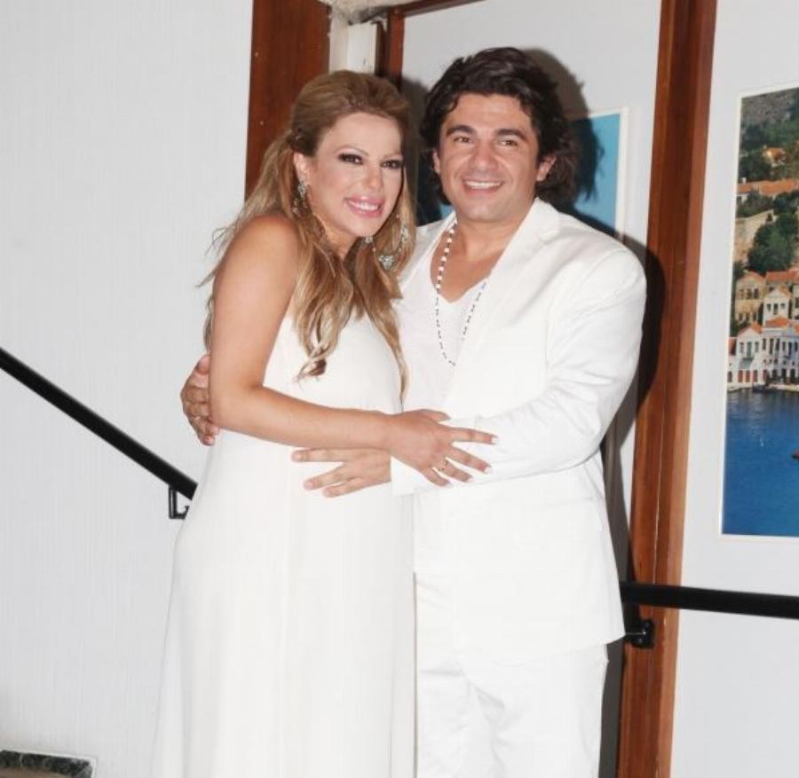 Πιο γλυκές από ποτέ: 15 διάσημες Ελληνίδες μανούλες κατά την εγκυμοσύνη τους