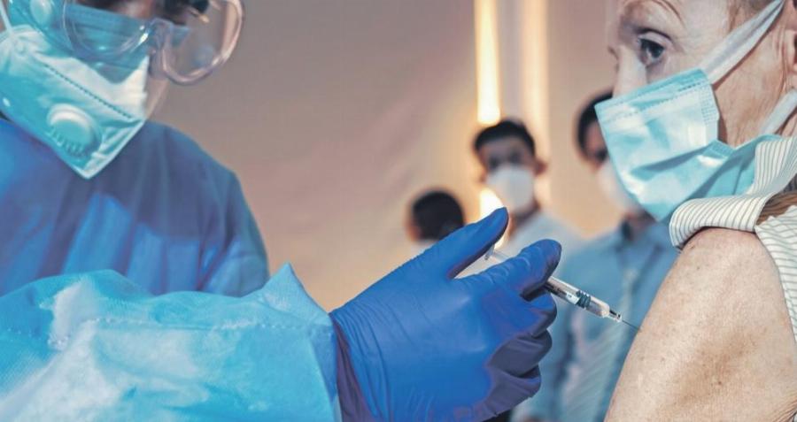 Από χθες η ζωή είναι πιο δύσκολη και ακριβή ζωή για τους ανεμβολίαστους – Αναλυτικά τα μέτρα