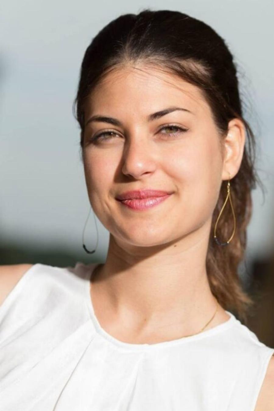 Φωτεινή Παπαλεωνιδοπούλου: Έτσι είναι σήμερα το κοριτσάκι που έσβησε την φλόγα το 2004