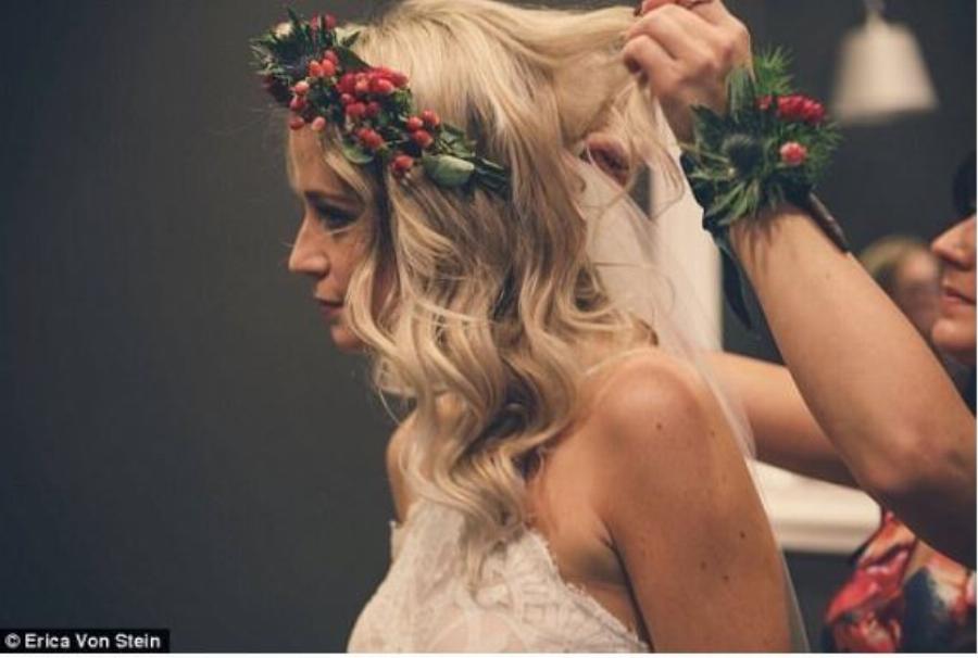 Πανέμορφη νύφη ξόδεψε μόνο 68 ευρώ για το νυφικό της 1.140 ευρώ για ολόκληρο τον γάμο των ονείρων της