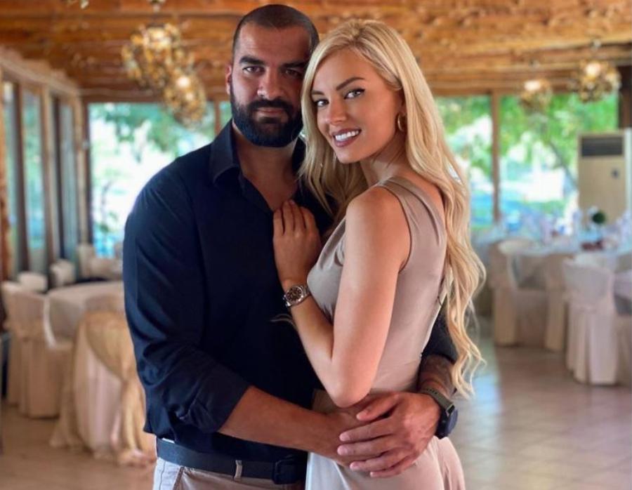 Παντρεύεται η ξανθιά καλλονή Τζούλια Νόβα: Οι δηλώσεις για τη ρομαντική πρόταση γάμου