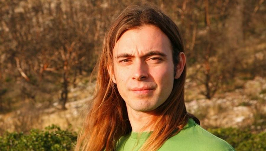 Κρίτων Αρσένης: «Πρέπει να μπει κόφτης στον πλούτο, να απαγορεύεται να έχει κάποιος πάνω από 100.000 ευρώ»