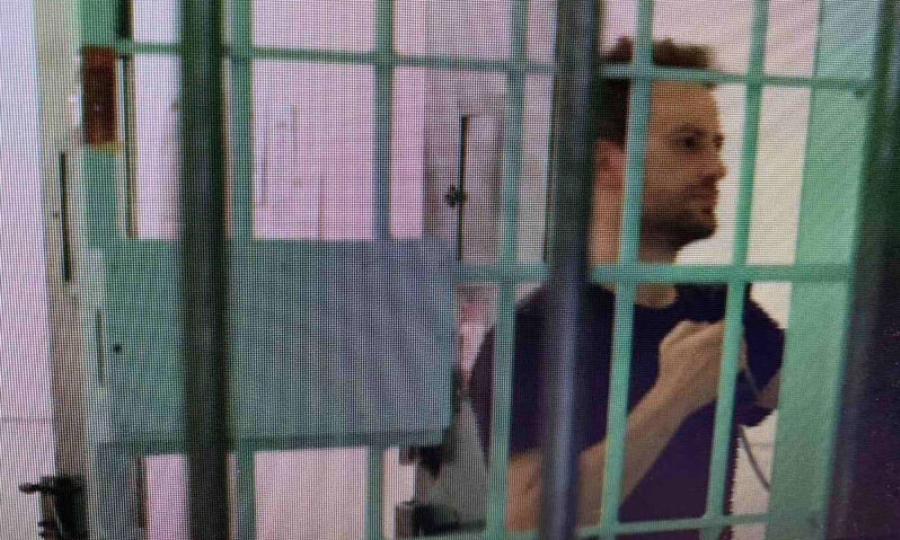 Στον κόσμο του ο Μπάμπης Αναγνωστόπουλος: «Μήπως υπάρχει θέση πιλότου να εργαστώ;»