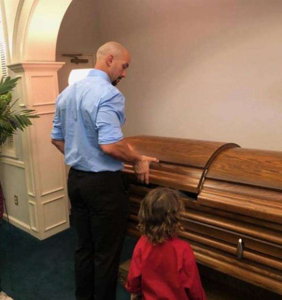 Χήρος μπαμπάς 4 παιδιών: Μεθυσμένος οδηγός σκότωσε την έγκυο γυναίκα μου