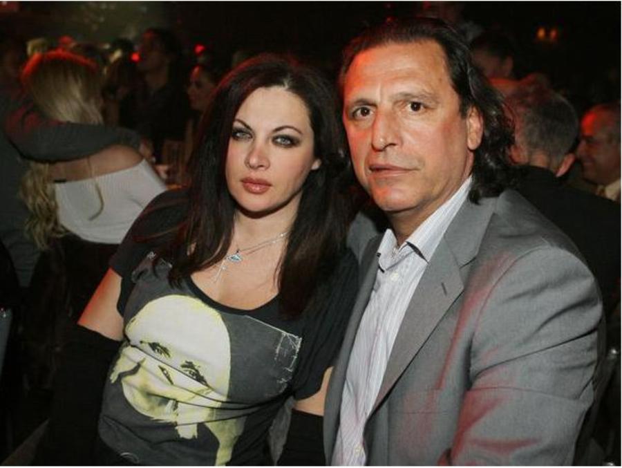 Αξιοθαύμαστοι άνθρωποι: 13 Έλληνες διάσημοι που φροντίζουν παιδιά με αναπηρία