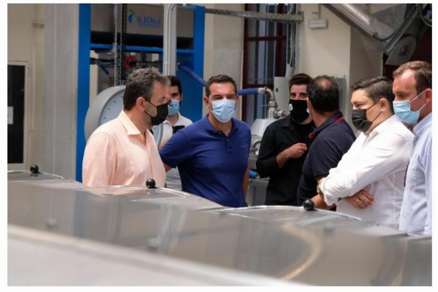 Αλέξης Τσίπρας: «Θα στηρίξουμε τους αγρότες και κτηνοτρόφους για να παραμείνουν ζωντανά τα χωριά»