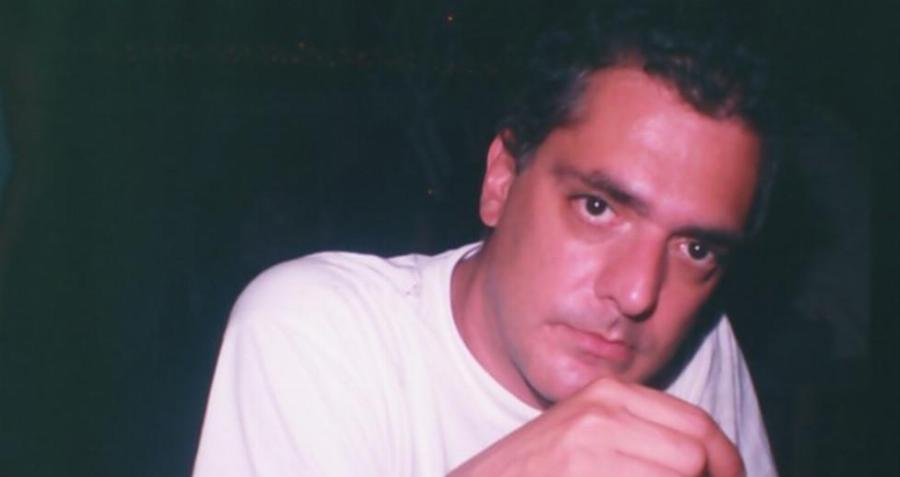 Έφυγαν από τη ζωή το 2021: 14 διάσημοι Έλληνες που πέθαναν τη φετινή χρονιά