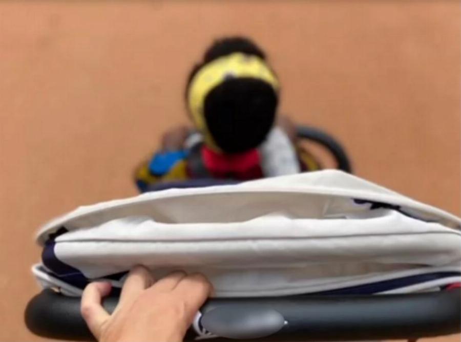 Χριστινά Κοντοβά: Δεν χορταίνει να κάνει αγκαλιές στο κοριτσάκι που θα υιοθετήσει